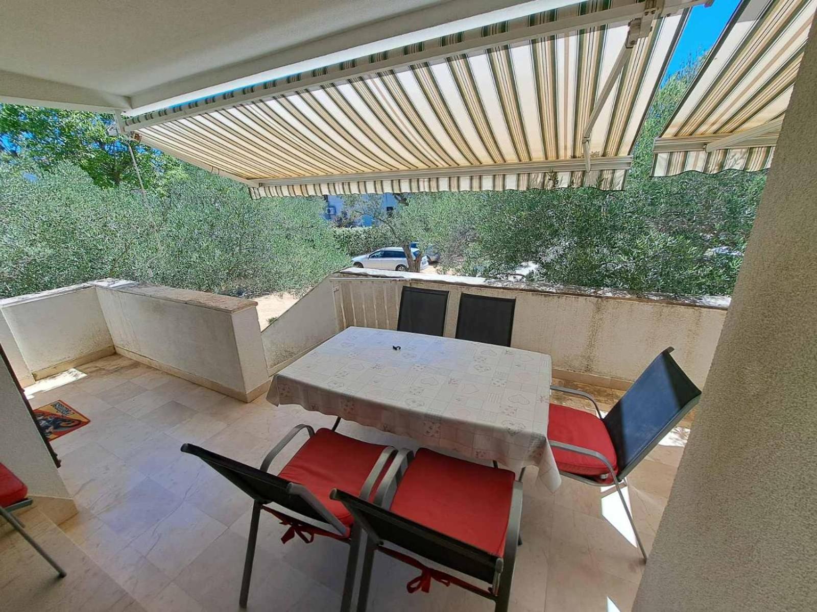 Apartmani Maver Sveti Filip i Jakov Dış mekan fotoğraf