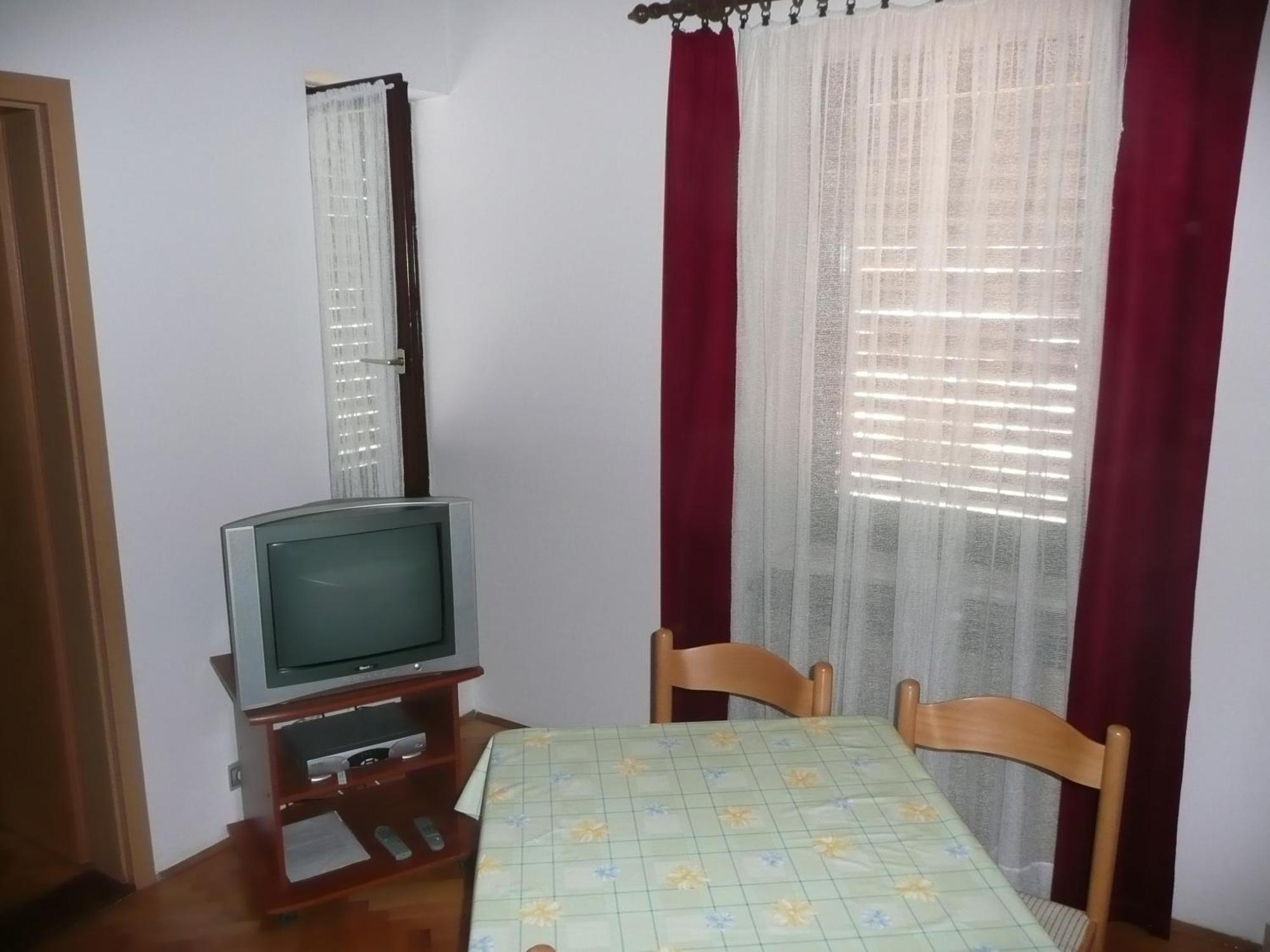 Apartmani Maver Sveti Filip i Jakov Oda fotoğraf