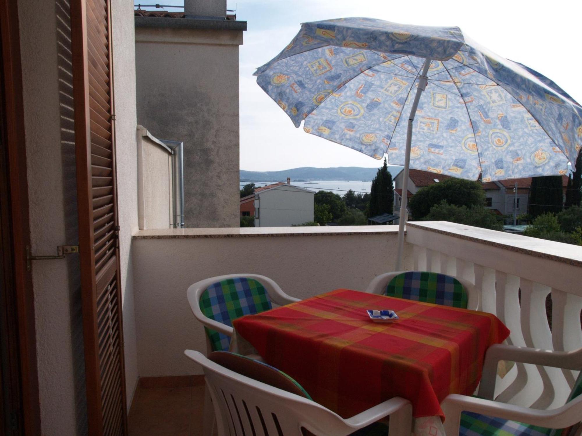 Apartmani Maver Sveti Filip i Jakov Oda fotoğraf